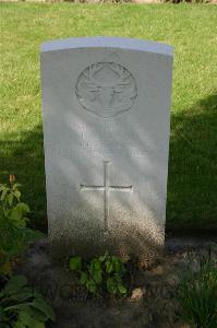 Dozinghem Military Cemetery - McLeod, Murdo